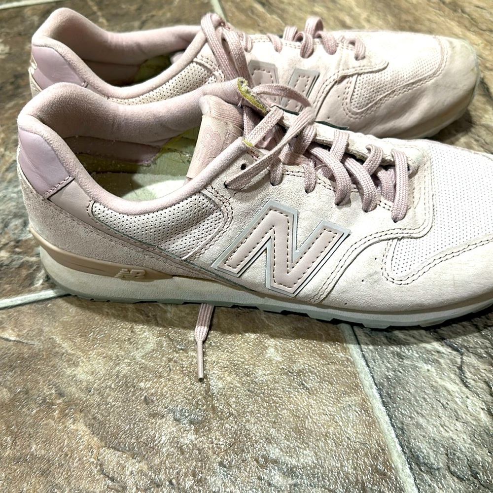 New balance women